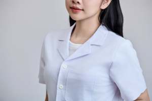 Vietnam OEM FMF Unisex <b>Medical</b> Lab Coat | 65% Polyester 35% Cotton Long White Doctor Jacket | In-Stock Hospital Uniform <b>Model</b> - Product Image 5