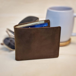Cartera de cuero para hombre, billetera plegable de cuero genuino con protección RFID, proveedor mayorista OEM, exportación a todo el mundo, premium a precio razonable - Product Image 3