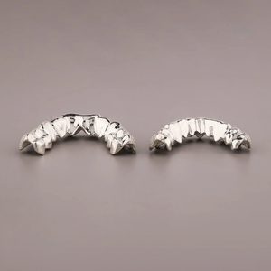 Grillz Dentales de Plata 925 con Baño de Rodio Estilo Hip Hop, Microincrustaciones de Moissanita, Juego Completo, Certificado IGI, Unisex, Uso Diario - Product Image 4
