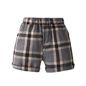Vente en gros OEM Short en coton à carreaux pour garçons Vêtements d'été décontractés pour enfants à carreaux à taille élastique pour tout-petits Usine de vêtements confortables - Product Image 5