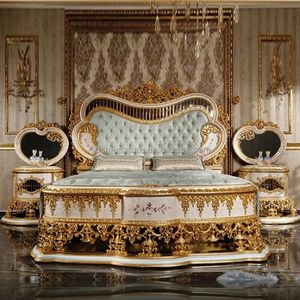 Offre Spéciale : Ensemble de Chambre Emma Luxe Classique Or et Blanc avec Tête de Lit Courbée, Cadre de Lit en Bois Sculpté et Capitonnage Élégant - Product Image 1