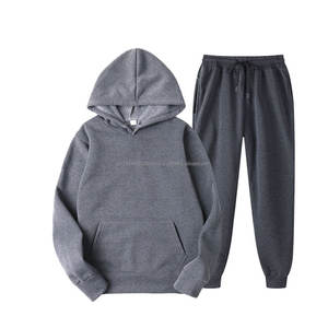 Chándal Deportivo para Hombre, Corte Ajustado, Hecho en Pakistán, con Logotipo, de la Mejor Calidad, en Oferta - Product Image 1