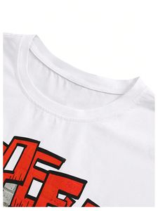 Ensemble survêtement homme personnalisé : T-shirt streetwear et pantalon évasé, imprimé graphique sérigraphié, coton délavé à l'acide, manches courtes - Product Image 4