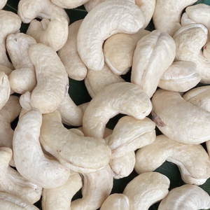 Cheap Bulk Ready To Ship Raw Cashew <b>Nuts</b> WW180, WW240, WW320, LP Cashew <b>Nut</b> Price In Vietnam Cashew <b>Nuts</b> Low MOQ - Product Image 1
