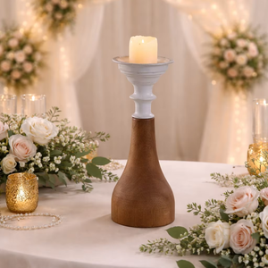 Portavelas de Madera Hecho a Mano con Metal, Perfecto para Decoración Rústica y Estilo Interior Vintage - Product Image 1