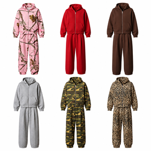 Completo <span class=keywords><strong>Tuta</strong></span> Sportiva Invernale Grigia con Cappuccio e Zip, in Cotone Pesante, Composta da Felpa con Cappuccio e <span class=keywords><strong>Pantaloni</strong></span> della <span class=keywords><strong>Tuta</strong></span>, Vestibilità Ampia, Due Pezzi, <span class=keywords><strong>Outfit</strong></span> Casual - Product Image 4