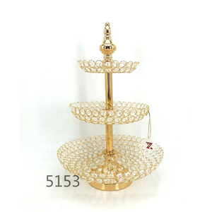 Support à gâteau à 3 niveaux en métal doré avec accents de perles de cristal, présentoir à desserts réutilisable pour la décoration de la maison et des hôtels, modèle d'Inde - Product Image 1