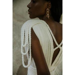 Elegancia: Nuestro Vestido Luna Asimétrico Más Vendido Ahora Disponible, Vestido Cruzado de Lujo para Vacaciones, 100% Algodón, Largo hasta el Suelo, Color Sólido - Product Image 6