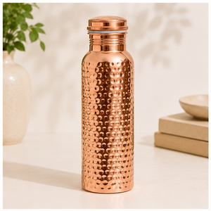 Bouteille d'eau de voyage personnalisable en cuivre martelé pur, artisanale, moderne, ayurvédique, bien-être, anti-fuite, écologique - Product Image 1