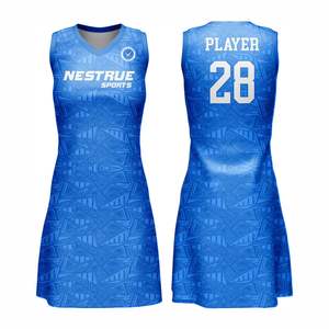 เสื้อฟุตบอลสตรีแบบสั่งทำพิเศษ แขนสั้น พิมพ์ลาย น้ำหนักเบา แห้งเร็ว UPF 50+ ชุดกีฬาทีม - Product Image 1