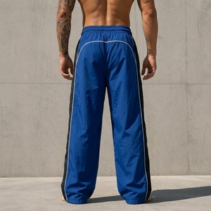 Pantalon de survêtement bleu pour homme avec bande latérale, taille élastique, séchage rapide, léger, décontracté, en polyester, pour l'été - Product Image 3
