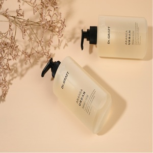 Champú Líquido Aranea Urban con Certificación MFDS para el Crecimiento del Cabello y Prevención de la Caída con Proteína de Seda de Araña Unisex - Product Image 3