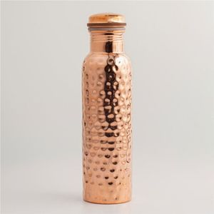 Juego de Botella de Agua de Cobre Puro con 2 Vasos |   Recipiente de Cobre Ayurvédico a Prueba de Fugas de 1000 ml |   Regalo de Bebidas Artesanales para Yoga y Fitness - Product Image 4