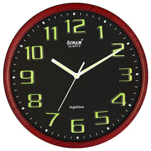 Reloj de Noche de Alta Calidad con Manecillas y Números Luminosos para una Lectura Fácil en Dormitorios Oscuros, Disponible al Mejor Precio del Mercado - Product Image 1