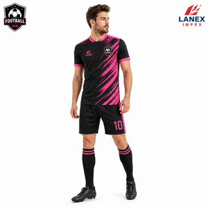 Ensemble d'uniformes de football personnalisés sublimés avec maillot, short et chaussettes, noir et rose, col en V, vêtements de sport d'équipe avec nom et numéro - Product Image 2