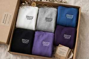 เสื้อสเวตเชิ้ตคอกลมผู้หญิง ทรงปกติ ผ้าฝ้ายถัก 100% ระบายอากาศได้ดี สวมใส่สบายๆ ในฤดูใบไม้ร่วง พิมพ์ลายตัวอักษรแบบฟล็อก แบรนด์สั่งทำได้ - Product Image 6