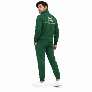 Chándal Unisex Verde de Manga Larga con Capucha, Color Sólido, Corte Regular Informal, Transpirable, Ligero y Ecológico - Product Image 1
