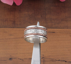 Anillo Minimalista de Plata de Ley con Banda de Cuerda Trenzada, Engaste de Bisel, Delicado, Apilable, con Nudo Simple, Joyería de Moda - Product Image 5