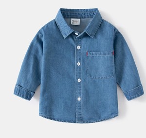 เสื้อเชิ้ตเดนิมแขนยาวสำหรับเด็กผู้ชาย ลำลอง สีพื้น ผ้าฝ้าย ปกคอพับ มีกระเป๋า ทรงปกติ - Product Image 3