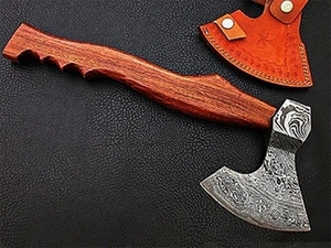 Cabeza de Hacha de Acero de Damasco, Calidad Premium, Patrón Único, Hoja Afilada y Duradera, Diseño Industrial Impresionante Hecho a Mano, Madera de Fresno - Product Image 3