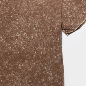 Camiseta de Estilo Moderno con Lavado Ácido para Hombre, Colores Únicos, Material Cómodo, Moda para el Día a Día - Product Image 6