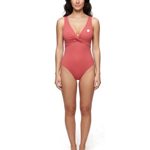 Maillot de bain durable pour femme, idéal pour la natation, les aventures à la plage et les vacances d'été, avec tissu extensible confortable et sensation légère. - Product Image 1