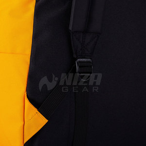 Mochila Impermeable de Moda para Exteriores con Cierre, Ecológica, de Gran Capacidad (36-55L), Diseñada para Senderismo y Camping, Cómoda - Product Image 4