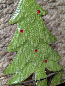 Soporte para Calcetines Navideños de Metal Plateado Vintage con Árbol de Navidad Verde, Decoración Festiva, Calcetines de Fieltro de 7 Pulgadas - Product Image 2