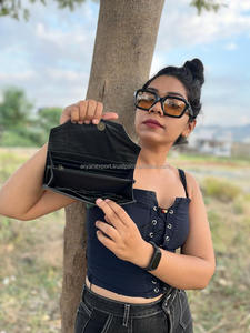 Nuevo Western Stylish Hair On Hide Color Tooled Fur Leather Clutch Mujeres Monedero diseñado Venta caliente Tooled Leather Unique Wallet - Product Image 6