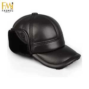 Casquette de mode unisexe en cuir 2026, réglable avec accessoire fleur et nœud, noire unie, pour l'extérieur - Product Image 4