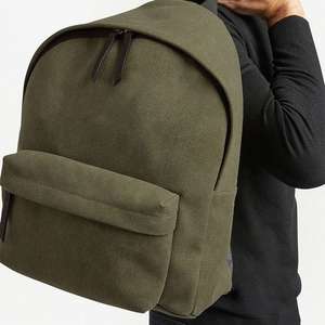 Sac de voyage tendance de grande capacité avec bandoulière réglable et matériau durable - Product Image 5