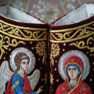 Epigonación de Iglesia Bordada a Mano con Hilos de Oro |   Palitsa de Clérigo Ortodoxo con Bordado de Iconos para Vestimentas de Sacerdote y Obispo - Product Image 4