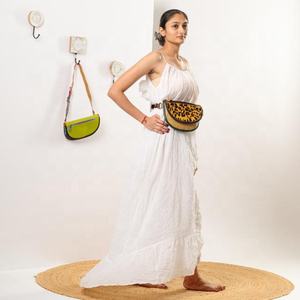 2024 Designer unisexe antivol en cuir véritable taille sac Zip bandoulière Floral bohème vache unique main usiné luxe Vintage - Product Image 6