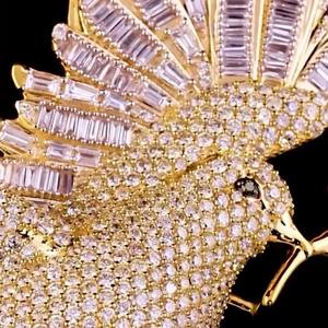 Collier pendentif en or rose et diamants de fabrication indienne pour bijoux de mode disponible à un prix abordable - Product Image 2