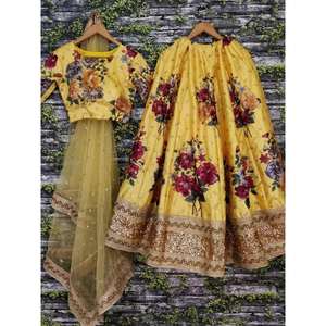 Precioso vestido de noche de diseñador amarillo Partywear Lehenga Choli con bordado - Product Image 4