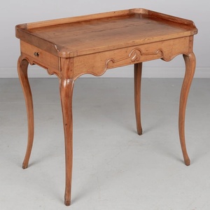 Tables consoles réglables en hauteur Nila Modern Luxury, en teck massif avec finition naturelle, pour salon de villa. - Product Image 1