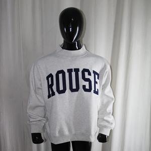 เสื้อสเวตเชิ้ตคอเต่าสีเทา ROUSE ASH GREY พร้อมลายปักสีน้ำเงินกรมท่า คอเสื้อกว้าง แบรนด์ URBAN PRODUCTIONS - Product Image 3
