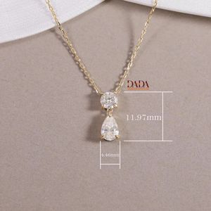 Collier Goutte de Poire avec Pendentif Diamant Rond et en Forme de Larme, Bijou Fin Minimaliste et Élégant pour Femme, Délicat au Quotidien - Product Image 3