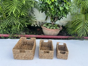 Juego de 3 Cestas Ecológicas con Estructura de Hierro, Tejidas a Mano con Mimbre y Jacinto de Agua - Product Image 3