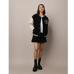 Vestes universitaires en toile de laine noires personnalisées avec logo brodé, couleurs et logos avant sur mesure, imperméables et chaudes pour homme et femme - Product Image 2