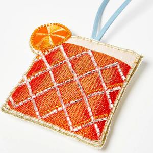 Collier élégant pour femme avec pendentifs breloques, bracelet tendance en perles de verre avec fil de laiton argenté - Product Image 4