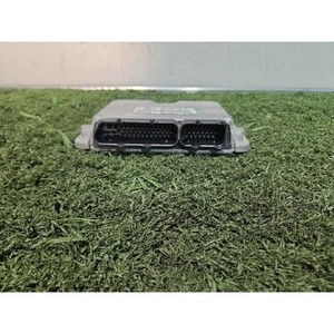 ECUs et modules informatiques d'occasion pour Golf 06A906018FK pour modèles Golf IV/V, certifiés OE Allemagne, excellent état, livraison express FedEx - Product Image 2