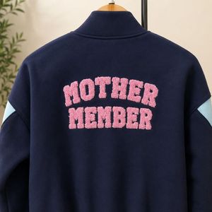 เสื้อแจ็คเก็ตบอมเบอร์ผู้หญิงแบบสั่งทำพิเศษ รุ่นเฮอริเทจ มัมเมมเบอร์ แขนยาว ซิปหน้า สไตล์ลำลอง พร้อมปักลายเฉพาะตัว - Product Image 4