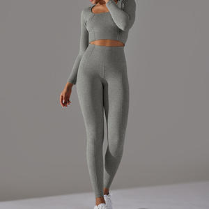 Ensemble de yoga sans couture pour femmes, leggings et soutien-gorge de sport, vêtements de sport et de fitness confortables et respirants, logo personnalisé - Product Image 6