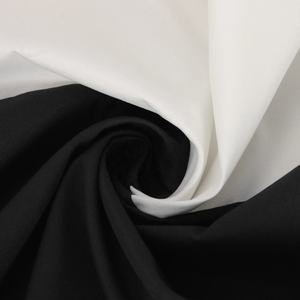 ชุดวอร์มแบบมีฮู้ดสำหรับทุกเพศ สไตล์ OEM พร้อมกางเกงจ็อกเกอร์ ไซส์พลัส ปักโลโก้ด้านหลัง - Product Image 4