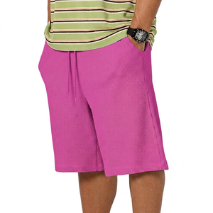 Shorts Bermuda Sportifs en Tricot Beige pour Homme avec Cordon de Serrage à la Taille et Poches, en Polyester Infroissable, Couleur Unie, Design Respirant - Product Image 2