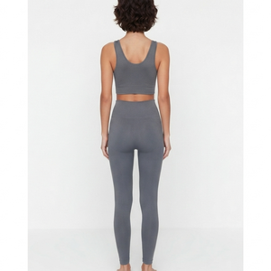 Ensemble de yoga pour hommes grande taille à séchage rapide, soutien-gorge de sport à bretelles croisées et leggings taille haute, ensemble 2 pièces pour fitness, course et activités sportives - Product Image 6