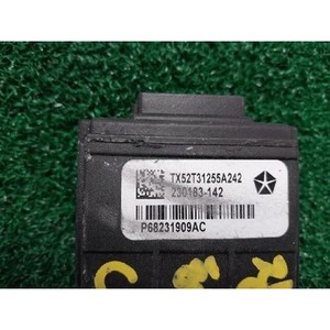 ECUs y Módulos de Computación Usados Cherokee 68231909AC - Product Image 5