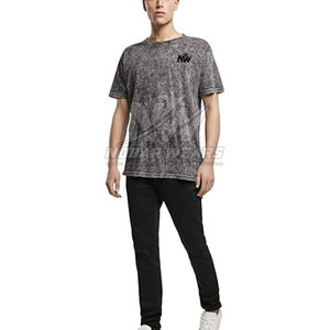 T-shirt homme délavé à l'acide, tissu durable avec une coupe confortable, idéal pour un usage quotidien décontracté, style streetwear et tenue décontractée. - Product Image 2