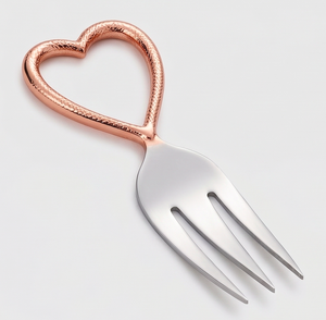 Fourchette en forme de cœur romantique, design élégant, parfaite pour les occasions spéciales, qualité supérieure, durable, couverts élégants - Product Image 2